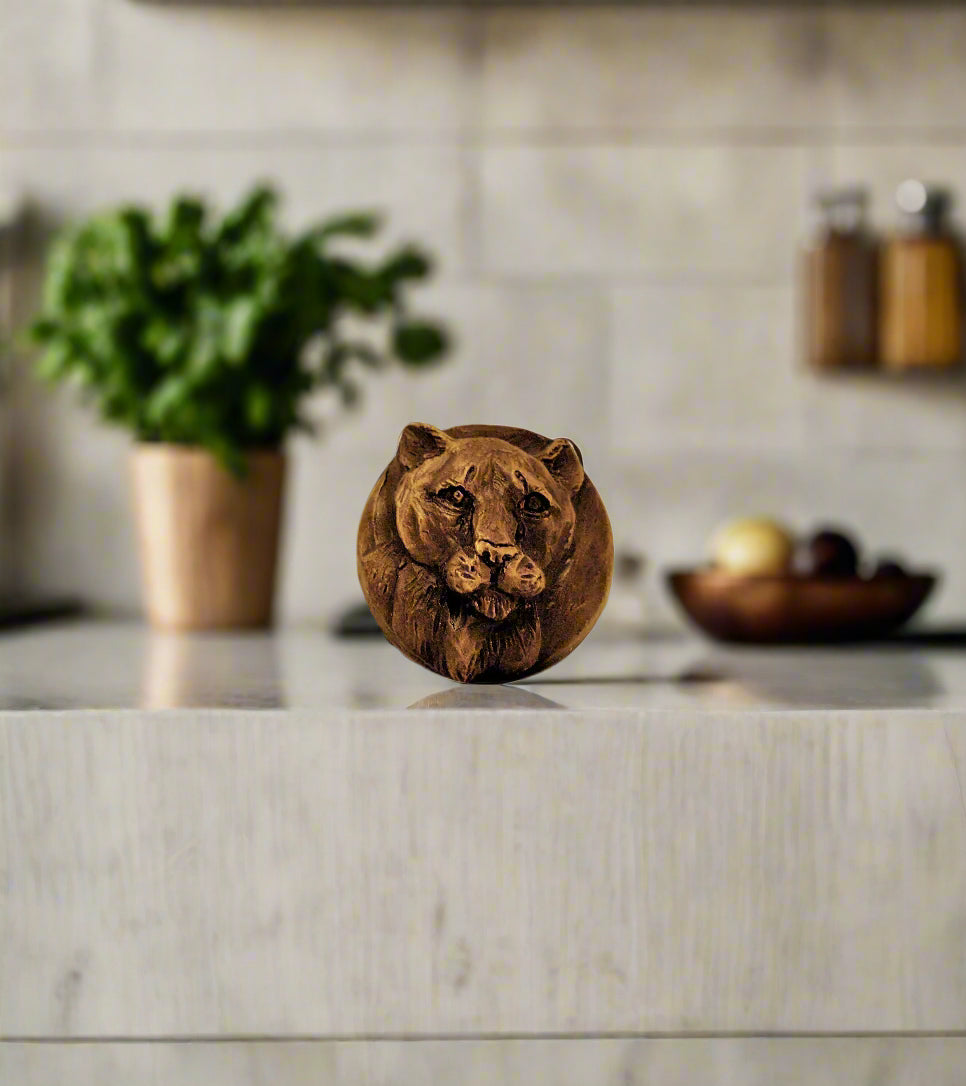 Cougar Cabinet Knob