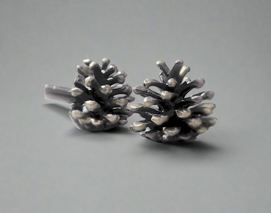 Lodgepole Pinecone Vertical Knob | Large